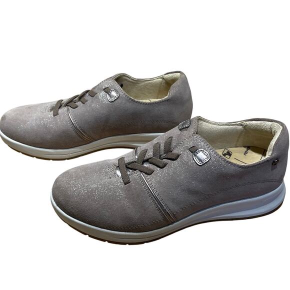 Revere Crete Women's Slip On Shoes Rusty Metallic Size 38 (US 7.5) EUC - Picture 4 of 7